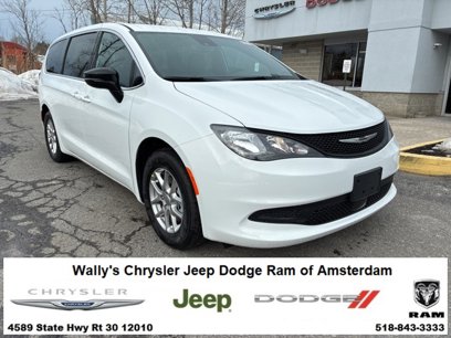 New 2025 Chrysler Voyager LX