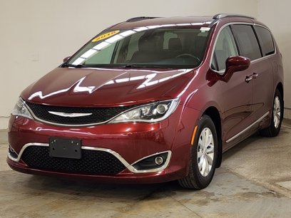Used 2018 Chrysler Pacifica Touring-L Plus