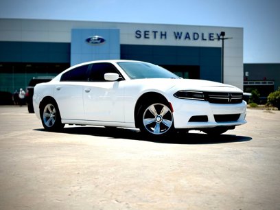 Used 2015 Dodge Charger SE w/ Sport Appearance Group