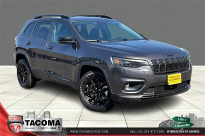 Used 2023 Jeep Cherokee Altitude Lux