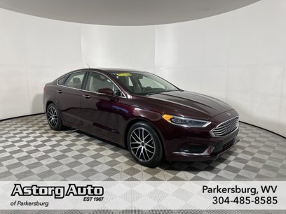 Used 2018 Ford Fusion SE w/ Fusion SE Technology Package