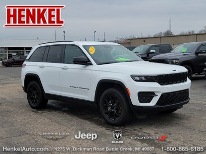 Used 2024 Jeep Grand Cherokee Altitude