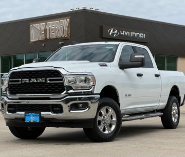 Used 2023 RAM 2500 Big Horn w/ Level 1 Equipment Group