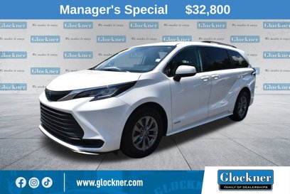 Used 2021 Toyota Sienna LE
