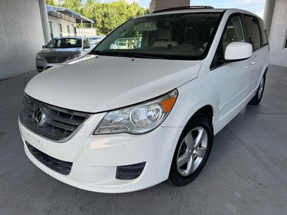 Used 2010 Volkswagen Routan SEL