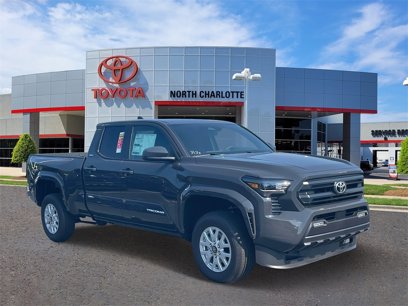 New 2025 Toyota Tacoma SR5
