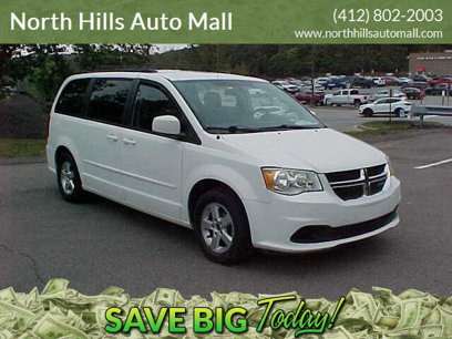 Used 2012 Dodge Grand Caravan SXT w/ UConnect Hands-Free Group