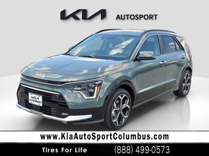 New 2025 Kia Niro SX Touring