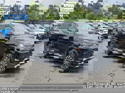 New 2025 Volkswagen Tiguan S