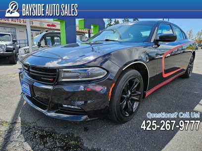 Used 2017 Dodge Charger SXT