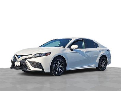 Used 2024 Toyota Camry SE