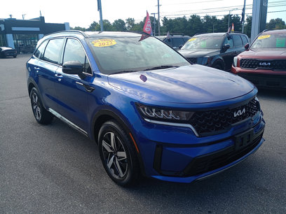 Used 2022 Kia Sorento S w/ Panoramic Sunroof Package