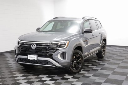 Used 2025 Volkswagen Atlas Peak Edition SE