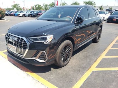 Used 2024 Audi Q3 2.0T Premium w/ Convenience Package