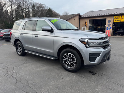 Used 2023 Ford Expedition XLT
