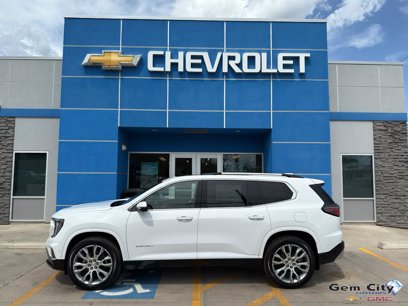 New 2025 GMC Acadia Denali w/ Super Cruise Package