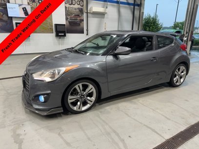 Used 2013 Hyundai Veloster w/ Style Pkg