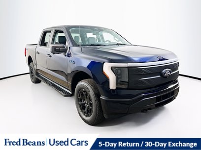 New 2025 Ford F150 Lightning XLT w/ Max Trailer Tow Package