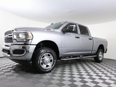 New 2024 RAM 2500 Tradesman w/ Chrome Appearance Group