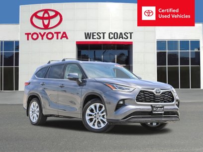 Certified 2022 Toyota Highlander Limited