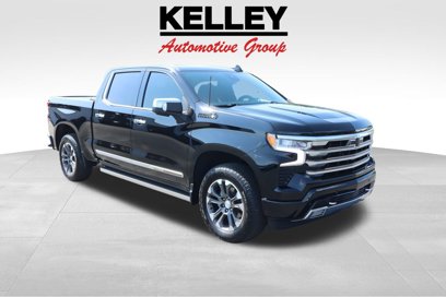 Used 2022 Chevrolet Silverado 1500 High Country w/ LPO, Dark Essentials Package