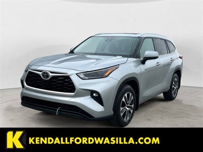 Used 2023 Toyota Highlander L