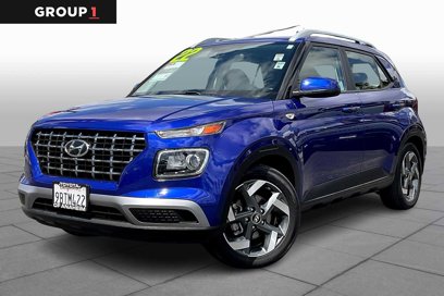 Used 2022 Hyundai Venue SEL