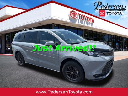 Used 2024 Toyota Sienna XLE Woodland Edition