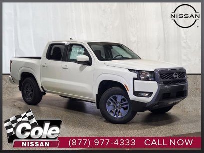New 2025 Nissan Frontier SV w/ SV Convenience Package