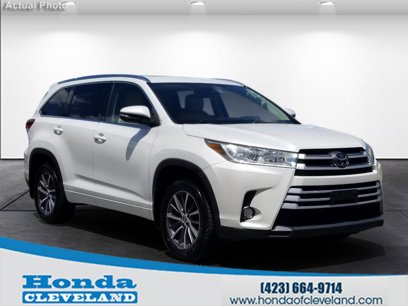 Used 2017 Toyota Highlander XLE
