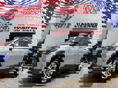 Used 2024 Toyota Corolla Cross LE