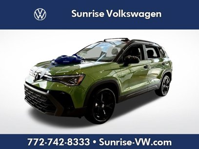 New 2025 Volkswagen Taos SE