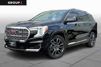 Used 2022 GMC Terrain Denali w/ Black Diamond Edition