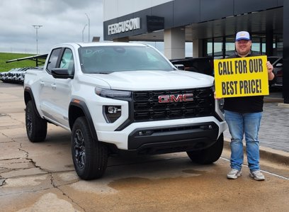 New 2025 GMC Canyon Elevation w/ Convenience Package