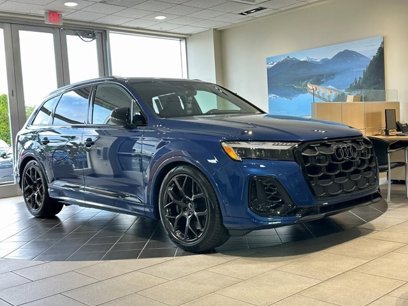 New 2025 Audi SQ7 Prestige