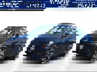 New 2025 Hyundai Elantra SEL