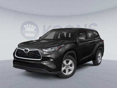 Used 2022 Toyota Highlander LE