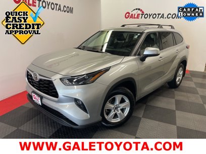 Used 2022 Toyota Highlander LE