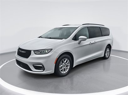 Used 2022 Chrysler Pacifica Touring-L