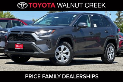 New 2025 Toyota RAV4 LE