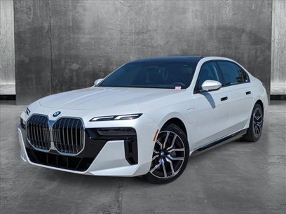 New 2025 BMW 750e xDrive