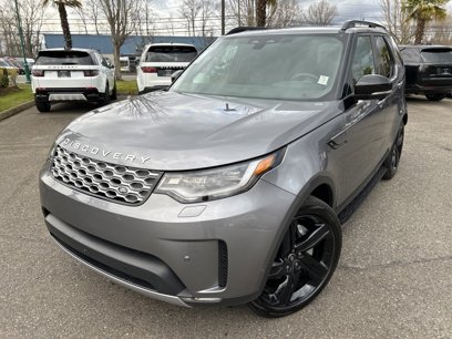 New 2025 Land Rover Discovery S