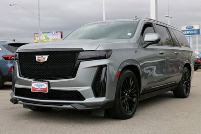 Used 2023 Cadillac Escalade ESV V