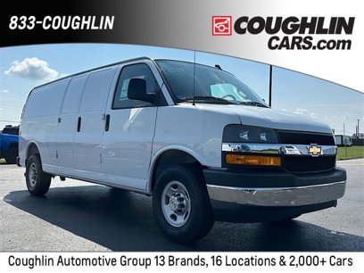 New 2025 Chevrolet Express 3500 Extended w/ Driver Convenience Package