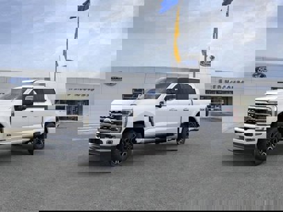 New 2024 Ford F250 Platinum w/ FX4 Off-Road Package