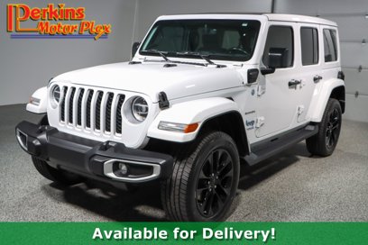 Used 2021 Jeep Wrangler Unlimited Sahara w/ Cold Weather Group