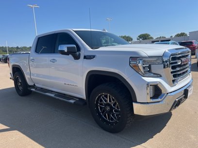 Used 2019 GMC Sierra 1500 SLT w/ SLT Premium Plus Package