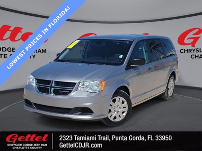 Used 2019 Dodge Grand Caravan SE w/ UConnect Hands-Free Group
