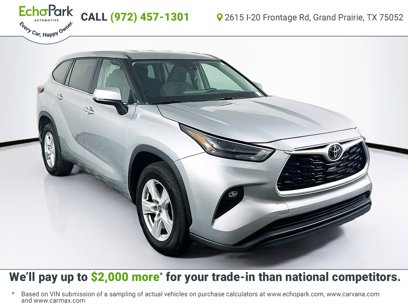 Used 2023 Toyota Highlander LE