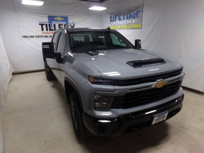 New 2025 Chevrolet Silverado 2500 Custom w/ Custom Value Package